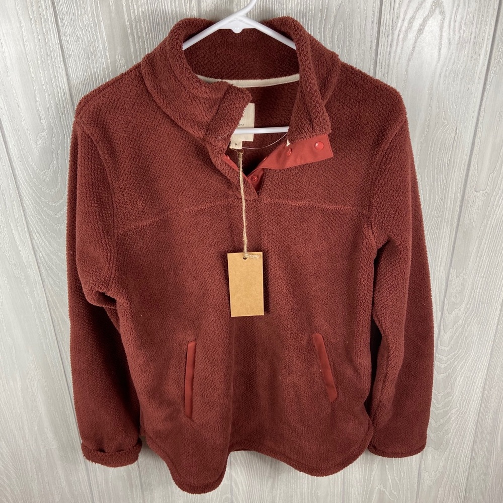 NWT Thread And Supply Pullover Fleece Size SM